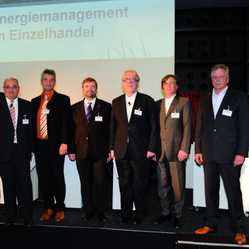 v. l. n. r.: Peter John Keill (Zumtobel), Franz Jansen (Philips), Siegfried Becker (Bäro), Detlev Müller (tegut), Prof. Dr. Thomas Römhild (Hochschule Wismar), Volker Otto (Galeria Kaufhof), Volker Behrendt (Intersport)